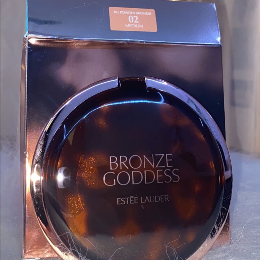 Estēe Lauder Bronze Goddess